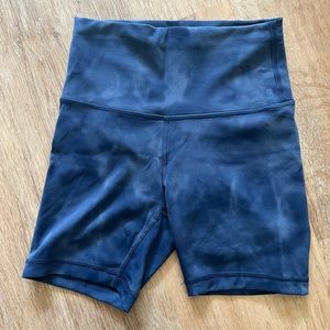Lululemon Wunder Train Shorts